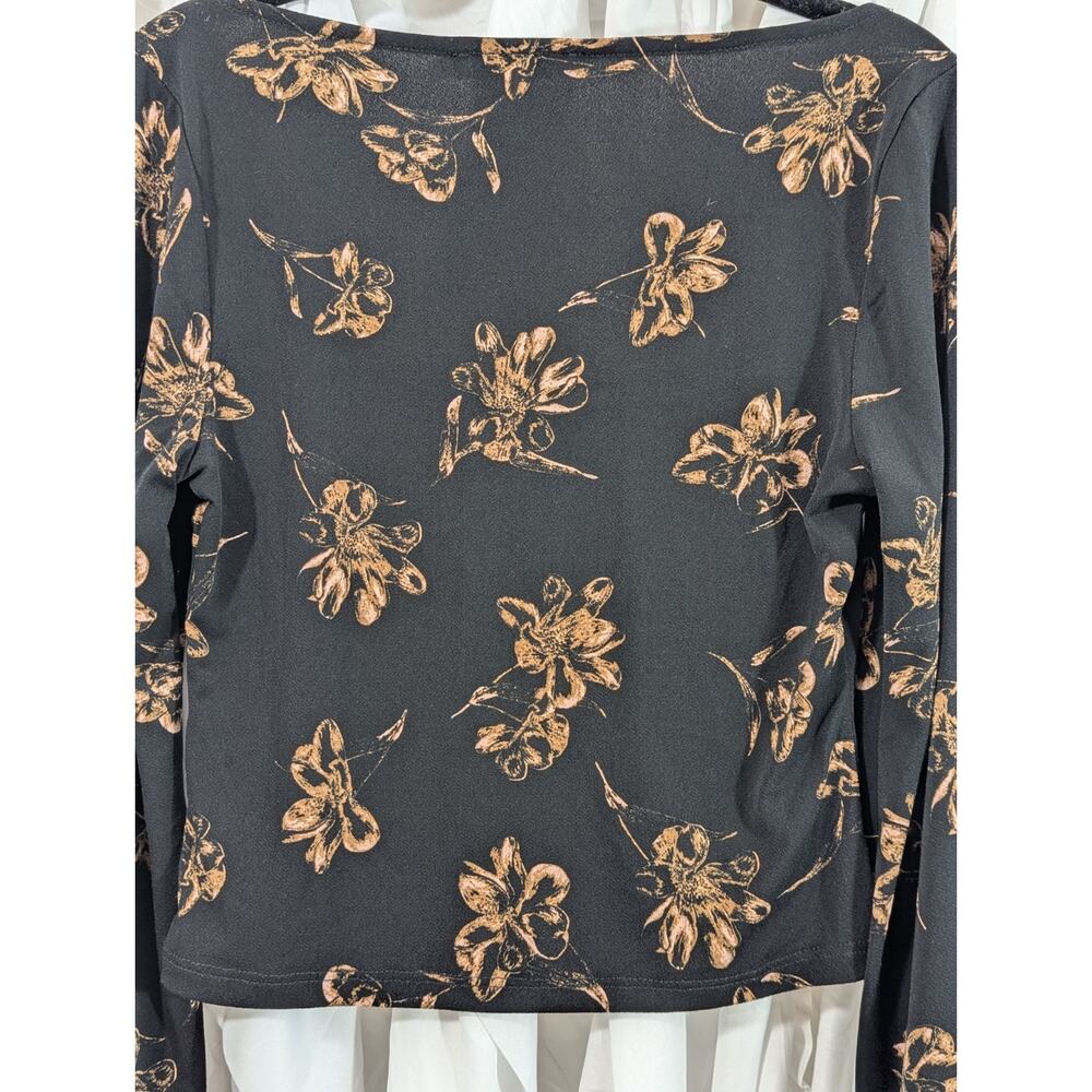 Lush Size M Naomi Squareneck Black w/Tan Floral Long Sleeves Cropped Knit Top - Picture 10 of 10